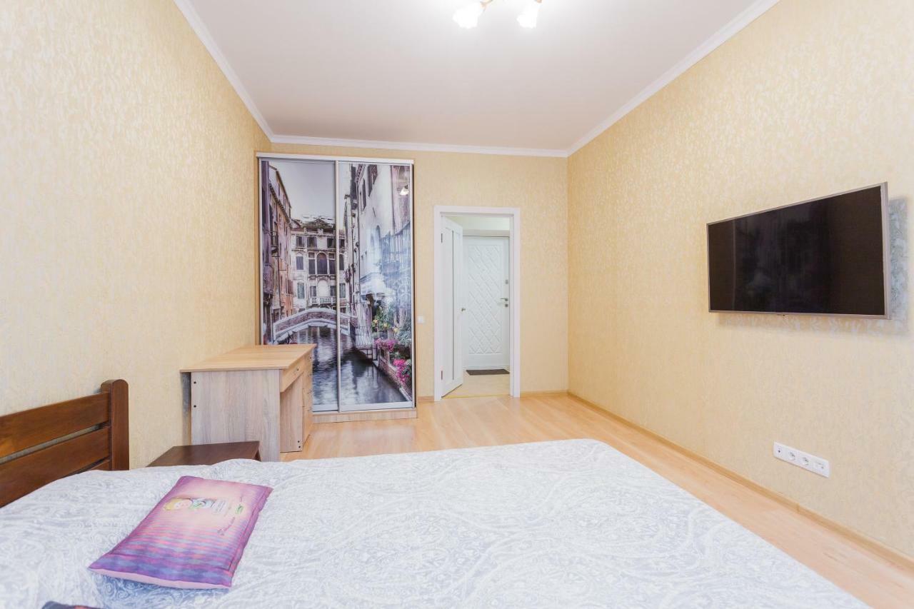 Business Class Apartment At Lomonosova Kijów Zewnętrze zdjęcie